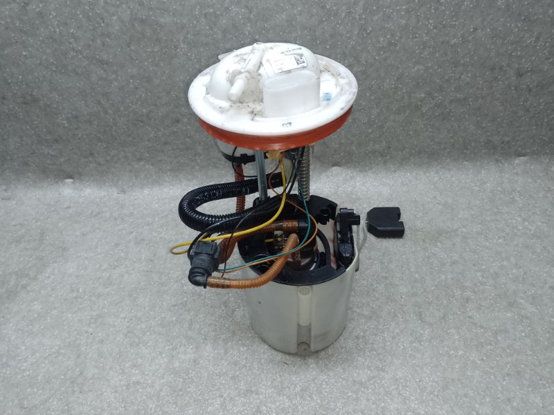 Топливный насос PASSAT CC 08-12 2008 2.0 CCTA Топливный насос PASSAT CC 08-12 2008 2.0 CCTA