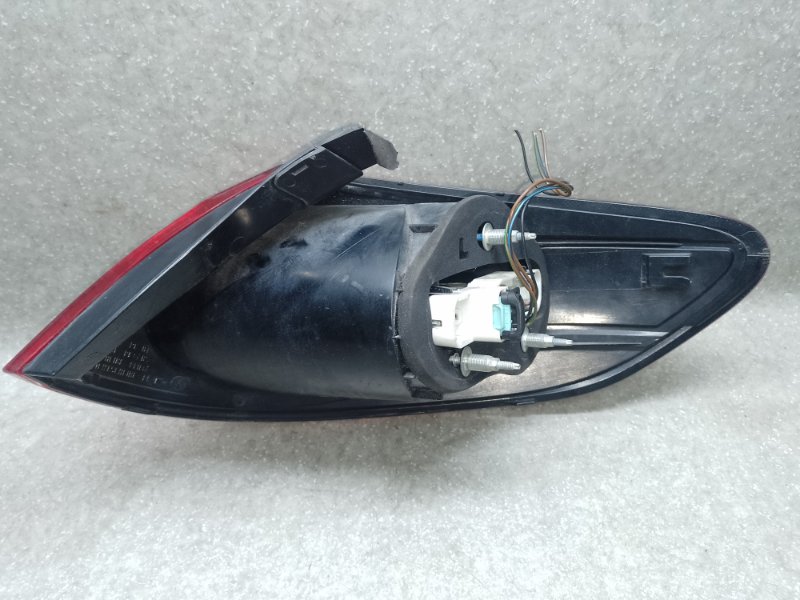 Фонарь наружный левый VOLKSWAGEN PASSAT CC 08-12 2.0 CCTA Фонарь наружный левый VOLKSWAGEN PASSAT CC 08-12 2.0 CCTA