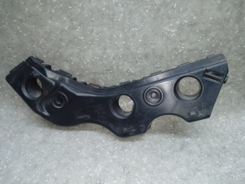 Запчасть кронштейн переднего бампера (на крыле) правый VOLKSWAGEN PASSAT CC 08-12 2008 2.0 CCTA 3C8807184A Б/У Кронштейн переднего бампера (на крыле) правый VOLKSWAGEN PASSAT CC 08-12 2008 2.0 CCTA 3C8807184A Б/У