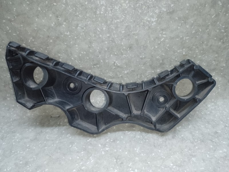 Кронштейн переднего бампера (на крыле) правый PASSAT CC 08-12 2008 2.0 CCTA Кронштейн переднего бампера (на крыле) правый PASSAT CC 08-12 2008 2.0 CCTA