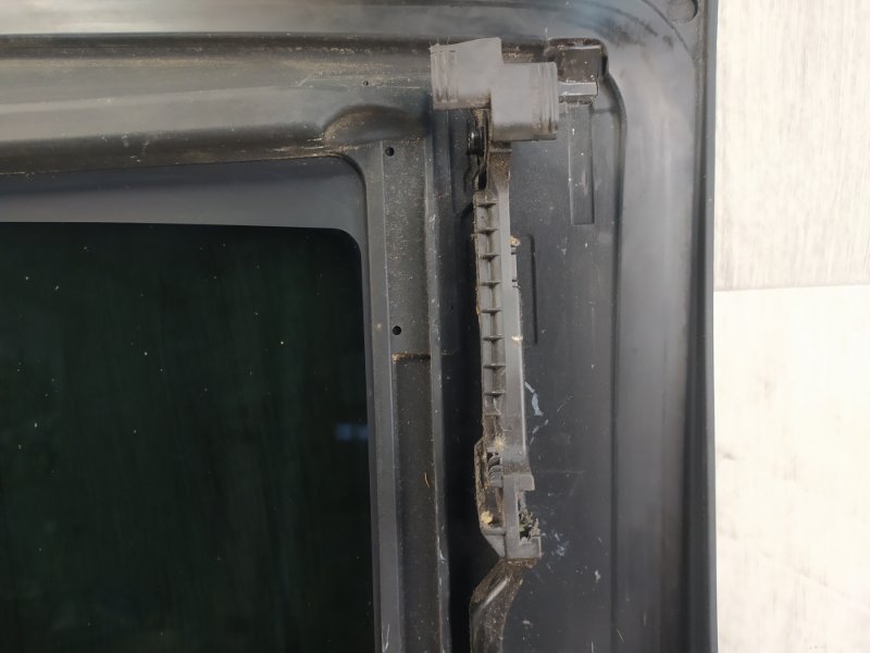 Стекло панорамной крыши A3 (8V) 12–17 2015 CNTC 2.0