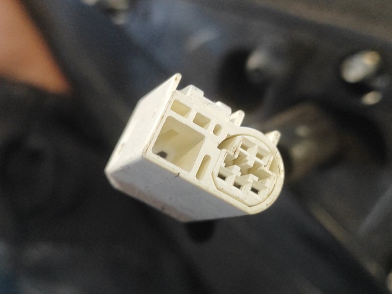 Зеркало правое GRAND VITARA 05-15 Зеркало правое GRAND VITARA 05-15