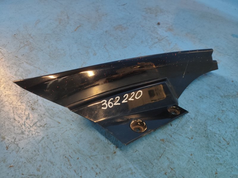 Накладка крышки багажника левая X-TRAIL/ROGUE T32 13-20 Накладка крышки багажника левая X-TRAIL/ROGUE T32 13-20