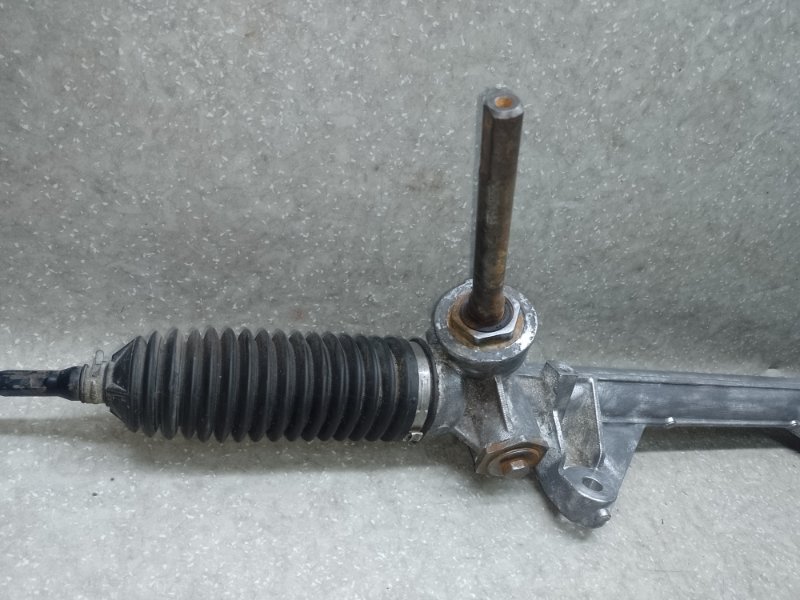 Рулевая рейка LEAF 10-17 2011 EM61 Рулевая рейка LEAF 10-17 2011 EM61