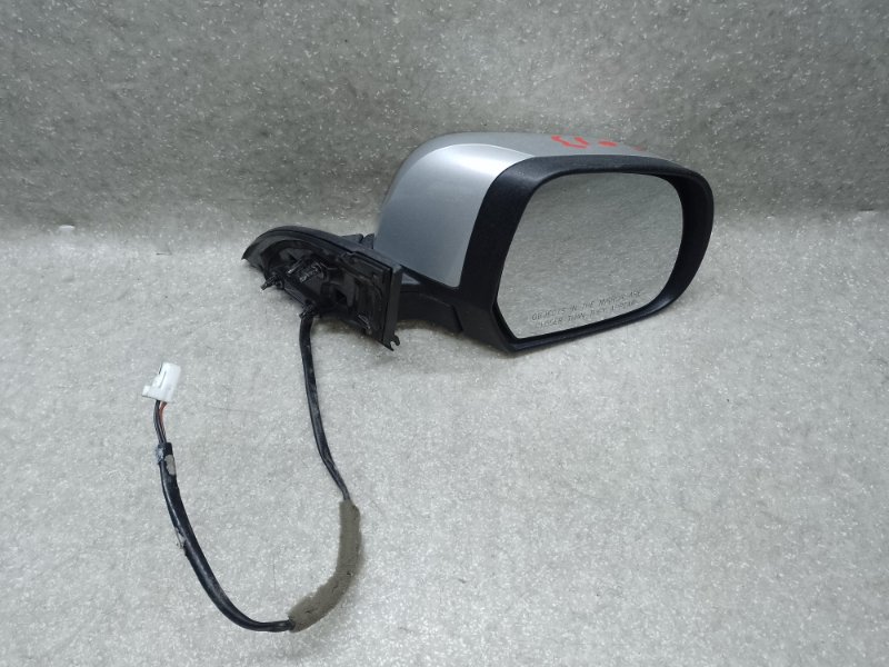 Зеркало правое NISSAN LEAF 10-17 2011 EM61 963013NA0B Б/У