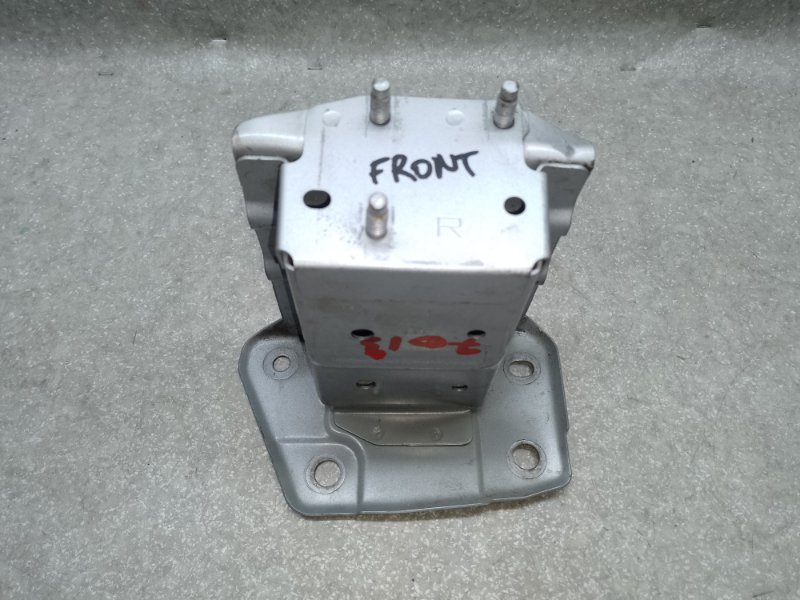 Запчасть кронштейн усилителя переднего бампера правый NISSAN LEAF 10-17 2011 EM61 852103NA0A Б/У Кронштейн усилителя переднего бампера правый NISSAN LEAF 10-17 2011 EM61 852103NA0A Б/У