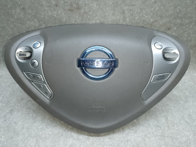 Подушка безопасности в руль NISSAN LEAF 10-17 2011 EM61 K85103NA0A Б/У