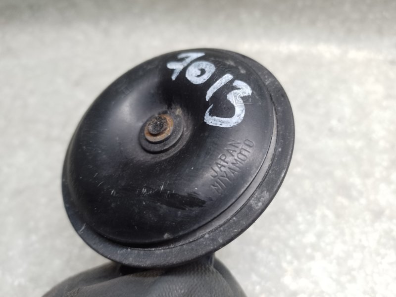 Сигнал NISSAN LEAF 10-17 EM61 Сигнал NISSAN LEAF 10-17 EM61