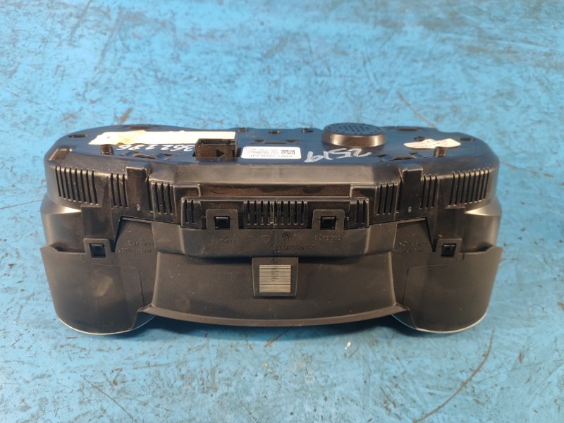 Панель приборов FOCUS 10-18 Панель приборов FOCUS 10-18