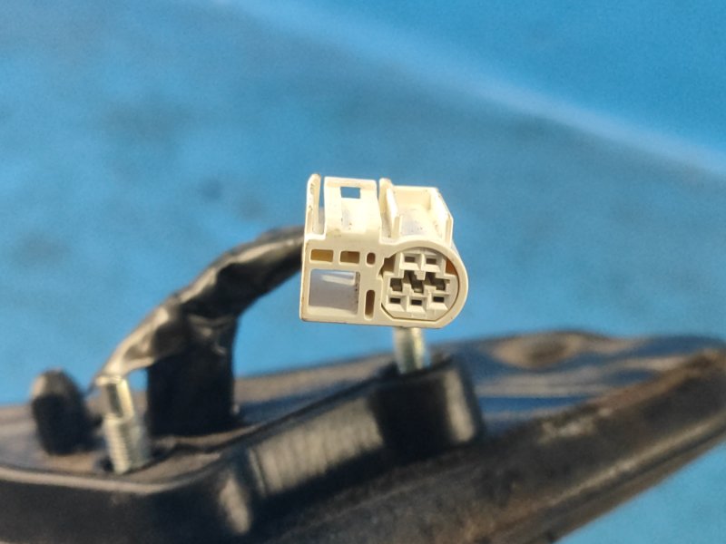 Зеркало левое GRAND VITARA 05-15 Зеркало левое GRAND VITARA 05-15