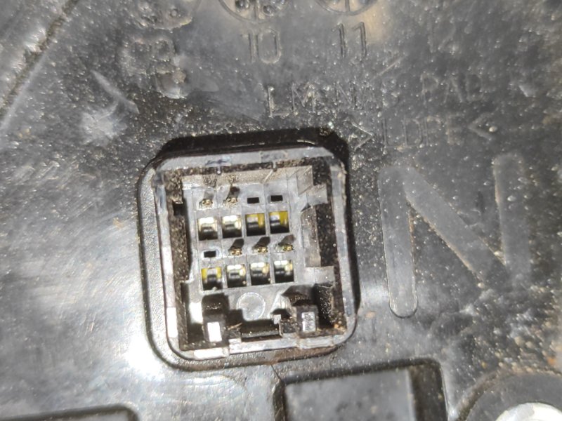 Зеркало правое TUCSON LM 09-15 Зеркало правое TUCSON LM 09-15