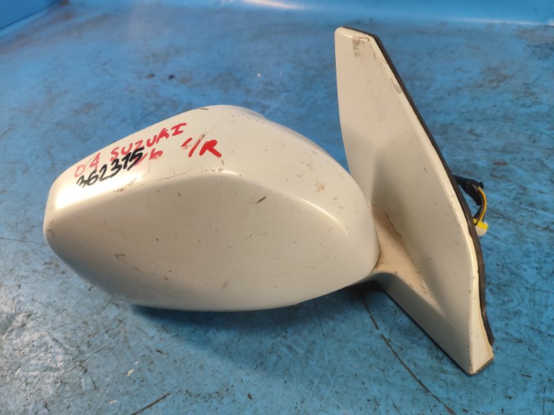 Зеркало правое SUZUKI GRAND VITARA XL-7 01-06 Зеркало правое SUZUKI GRAND VITARA XL-7 01-06