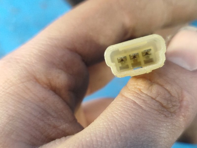 Зеркало левое GRAND VITARA XL-7 01-06 Зеркало левое GRAND VITARA XL-7 01-06