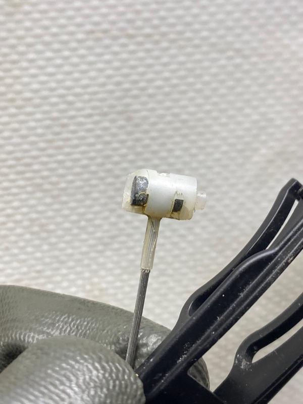 Замок двери передний левый JETTA USA 10-17 2010 CBTA 2.5L Замок двери передний левый JETTA USA 10-17 2010 CBTA 2.5L