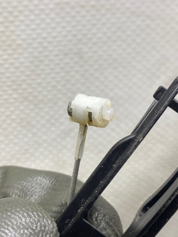 Замок двери передний левый JETTA USA 10-17 2010 CBTA 2.5L Замок двери передний левый JETTA USA 10-17 2010 CBTA 2.5L