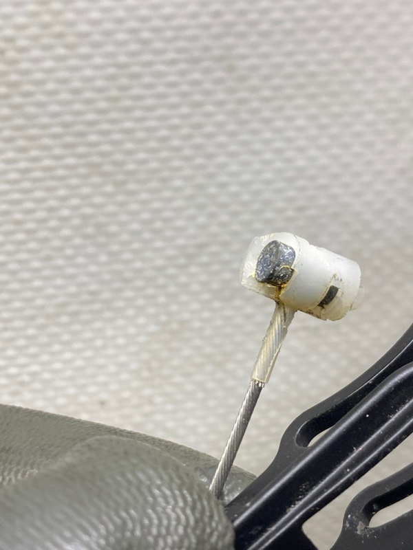 Замок двери передний левый JETTA USA 10-17 2010 CBTA 2.5L Замок двери передний левый JETTA USA 10-17 2010 CBTA 2.5L