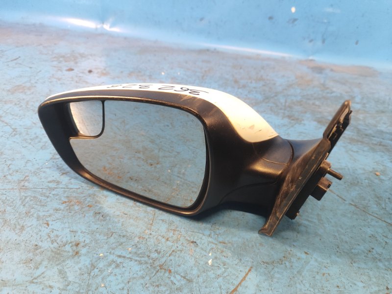 Зеркало левое HYUNDAI ACCENT RB 10- Зеркало левое HYUNDAI ACCENT RB 10-