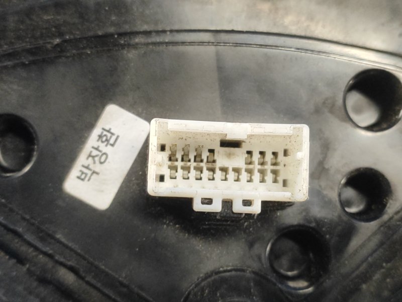 Зеркало левое ELANTRA AD 16-