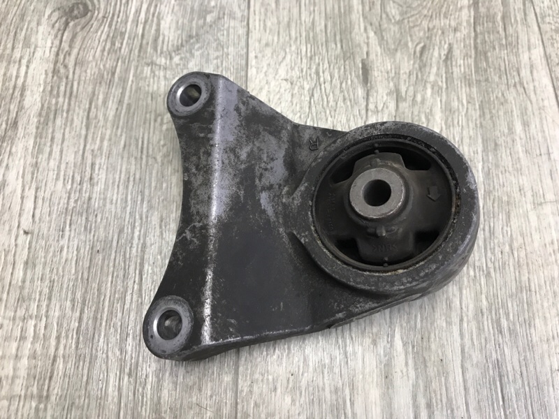 Кронштейн редуктора правый NX 14-21 Внедорожник Кронштейн редуктора правый NX 14-21 Внедорожник