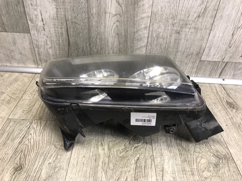 Фара правая CHARGER 05-10