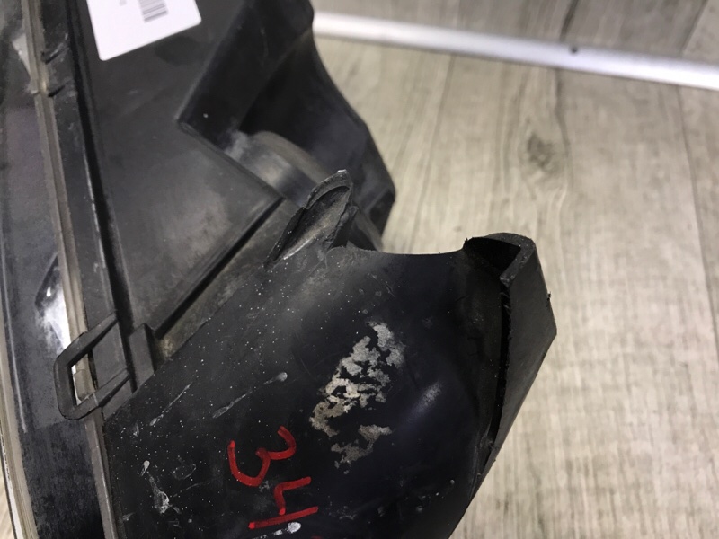 Фара правая CHARGER 05-10