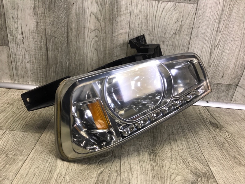 Фара правая CHARGER 05-10 Седан