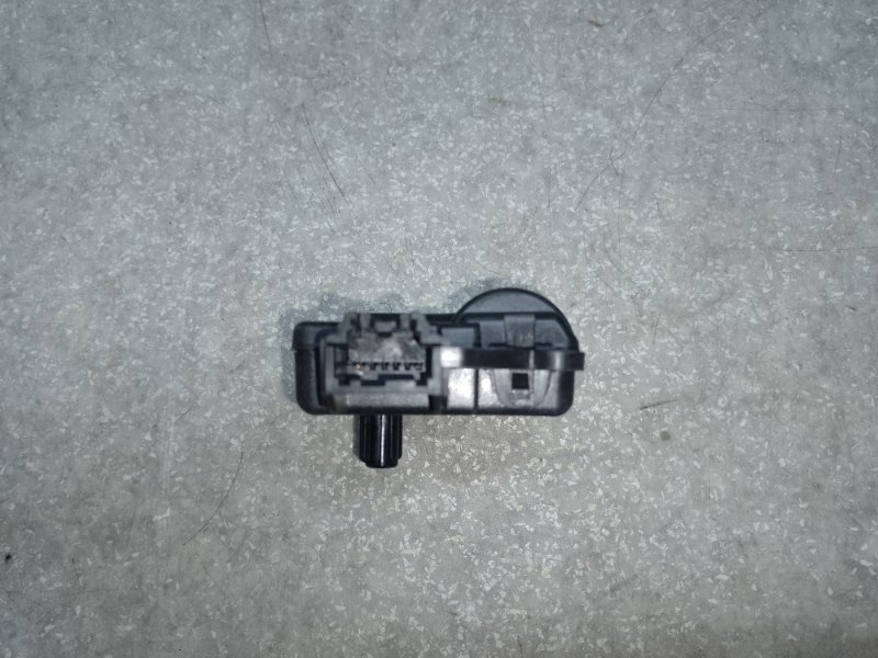 Моторчик заслонки печки DODGE JOURNEY 08-20 3.6 ERB