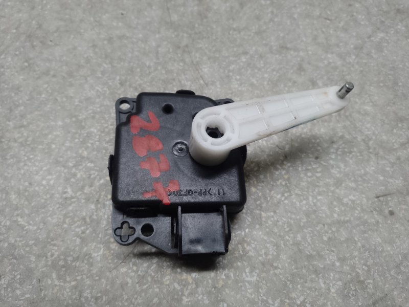 Моторчик заслонки печки DODGE JOURNEY 08-20 2014 3.6 ERB 68018109AA Б/У