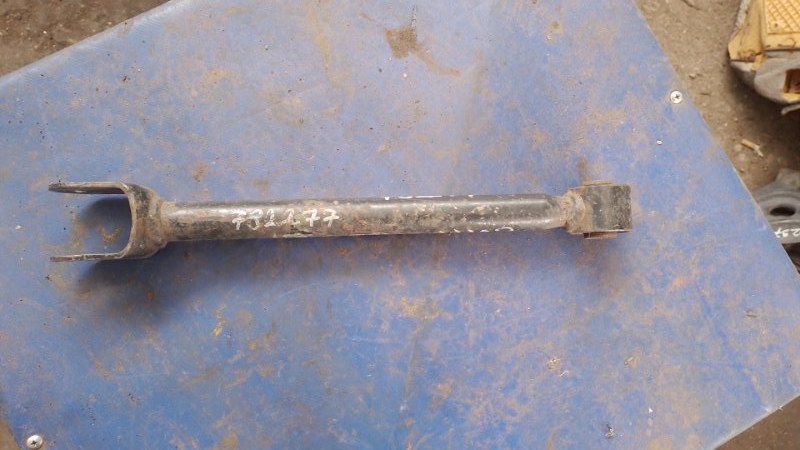 Рычаг задней подвески продольный LEXUS IS250/350 05-13 Рычаг задней подвески продольный LEXUS IS250/350 05-13