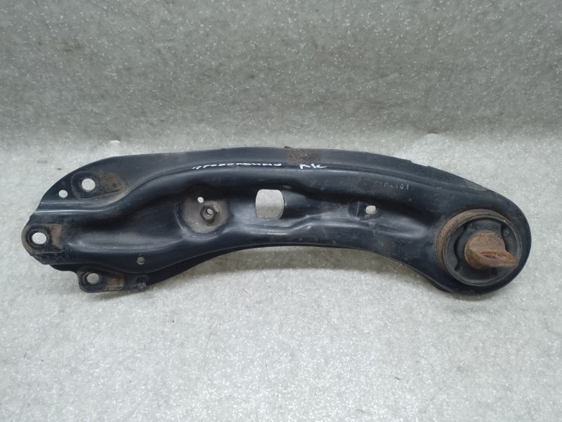 Рычаг задней подвески продольный левый DODGE JOURNEY 08-20 2014 3.6 ERB 5085415AF Б/У