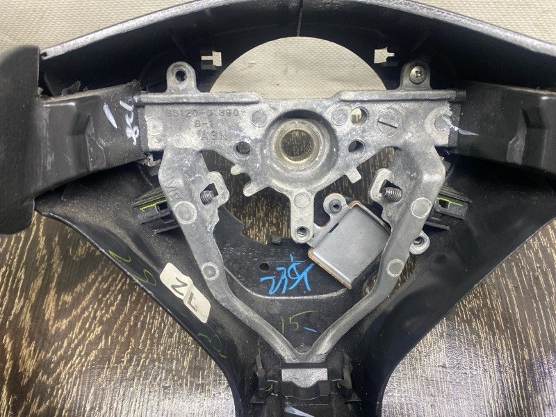 Руль FORESTER SG 02-07 2007 Внедорожник 2.5 EJ253