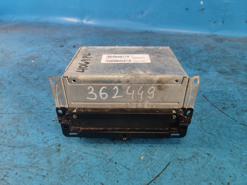 Магнитола DODGE JOURNEY 08-20 2016 2.4 ED3 68209665AE Б/У