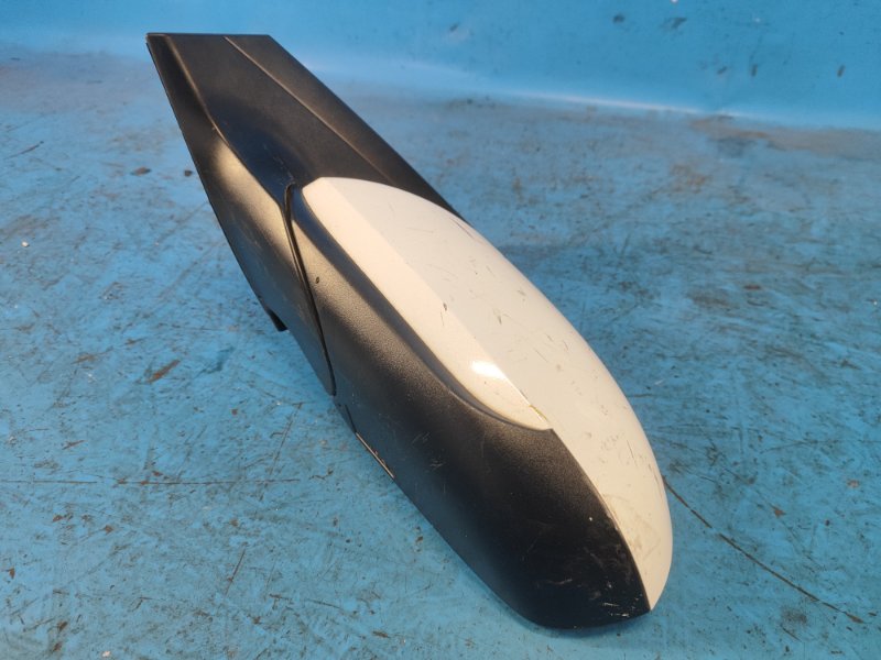 Зеркало левое ELANTRA AD 16- 2016 2.0 G4NH