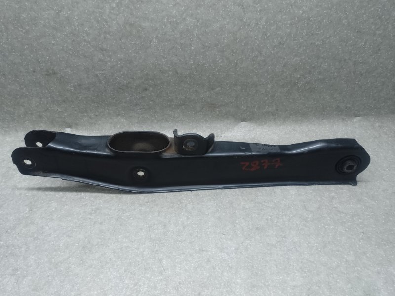 Рычаг задней подвески поперечный нижний DODGE JOURNEY 08-20 3.6 ERB Рычаг задней подвески поперечный нижний DODGE JOURNEY 08-20 3.6 ERB