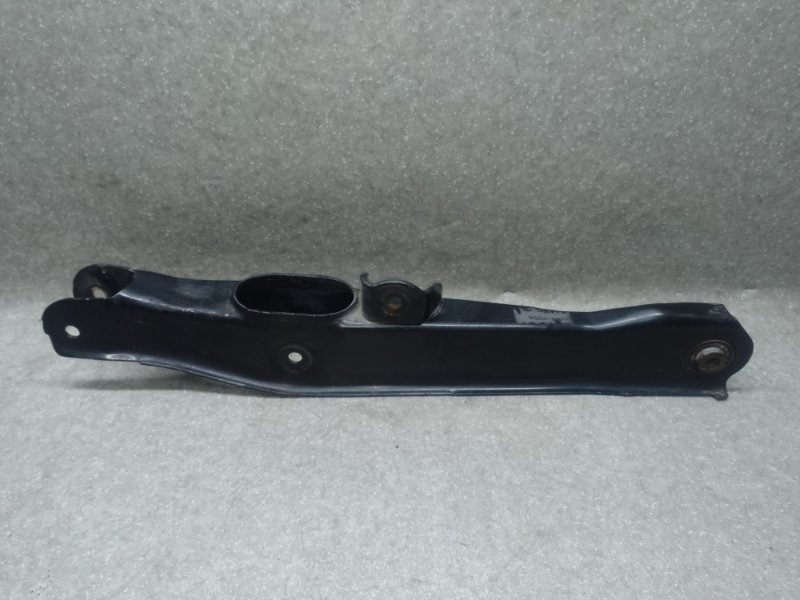 Рычаг задней подвески поперечный нижний DODGE JOURNEY 08-20 3.6 ERB Рычаг задней подвески поперечный нижний DODGE JOURNEY 08-20 3.6 ERB