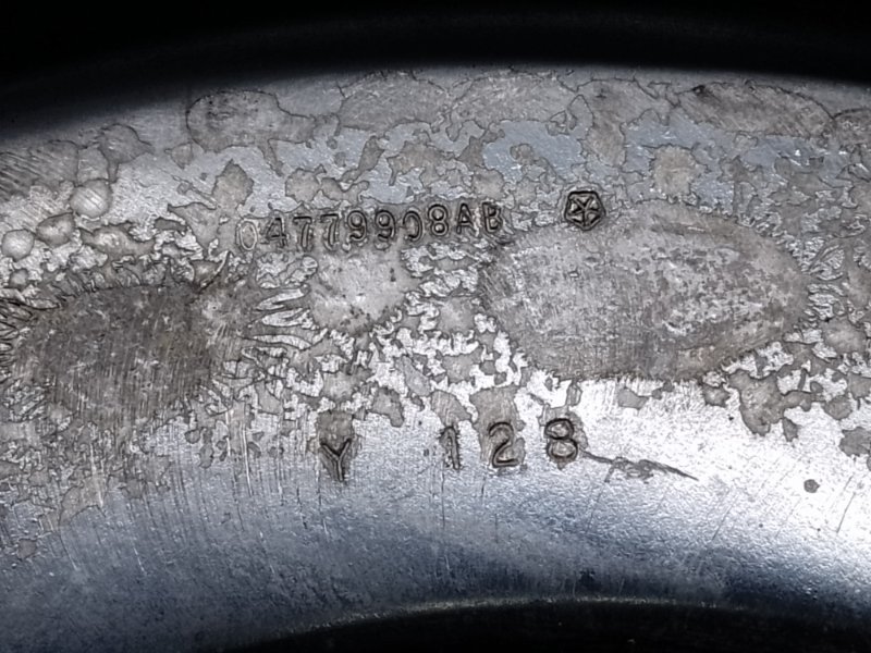 Цапфа левая JOURNEY 08-20 2014 3.6 ERB Цапфа левая JOURNEY 08-20 2014 3.6 ERB