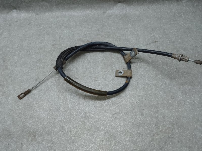 Трос стояночного тормоза левый JOURNEY 08-20 2014 3.6 ERB Трос стояночного тормоза левый JOURNEY 08-20 2014 3.6 ERB