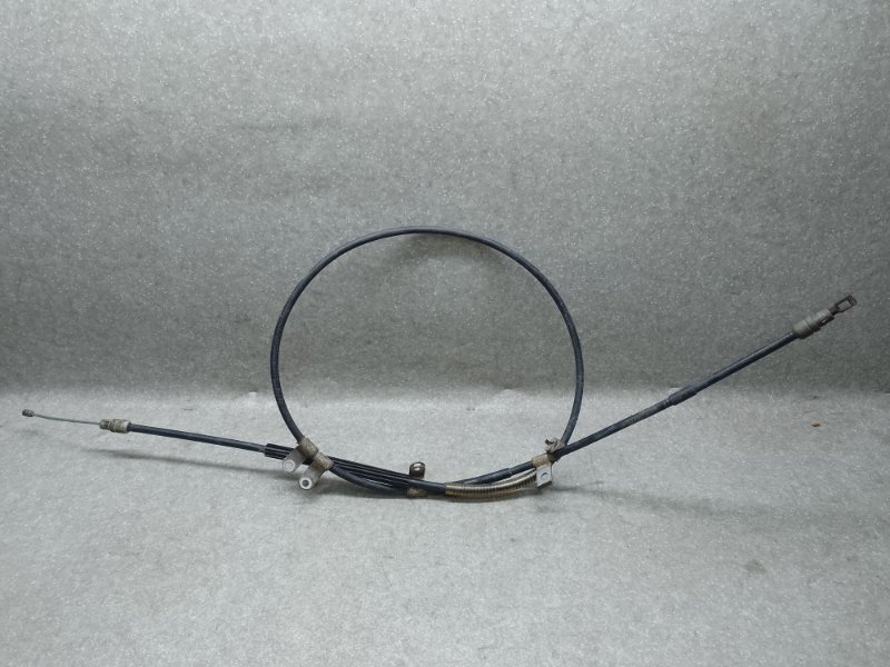 Запчасть трос стояночного тормоза правый DODGE JOURNEY 08-20 2014 3.6 ERB 4862226AG Б/У Трос стояночного тормоза правый DODGE JOURNEY 08-20 2014 3.6 ERB 4862226AG Б/У