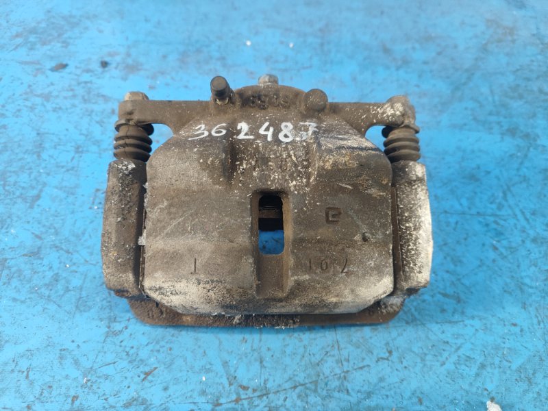 Суппорт тормозной передний правый SUZUKI KIZASHI 09-14 2010 J24B 55101-57L00-999 Б/У