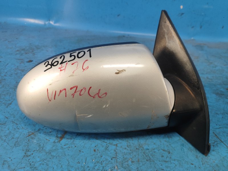 Зеркало правое HYUNDAI ACCENT MC 06-10 87620-1E040 Б/У