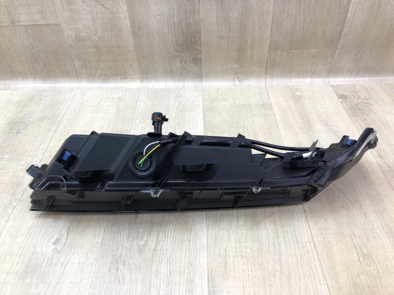 Дневной ходовой огонь правый NX 14-21 Дневной ходовой огонь правый NX 14-21