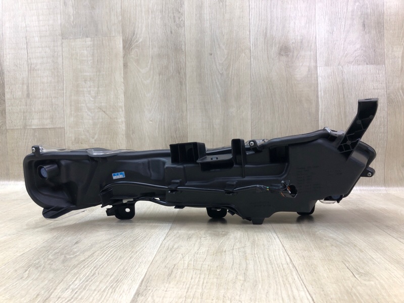 Дневной ходовой огонь левый NX 14-21 Дневной ходовой огонь левый NX 14-21