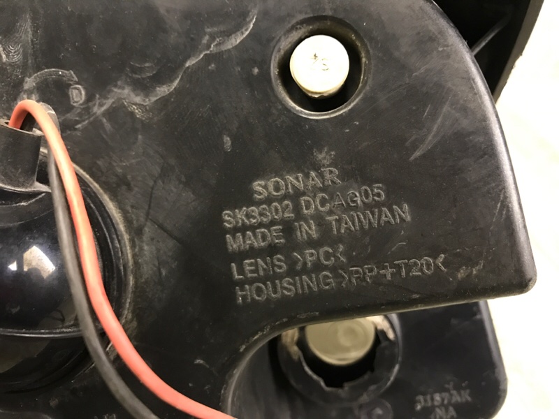 Фара левая CHARGER 05-10 Седан