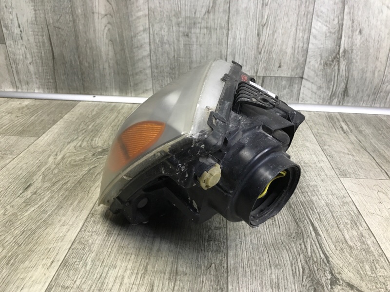 Фара левая SORENTO BL 02-09 2006-2009