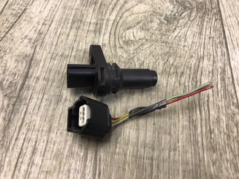 Датчик положения коленвала EX35(37) 07-12 Внедорожник 3.5 VQ35HR Датчик положения коленвала EX35(37) 07-12 Внедорожник 3.5 VQ35HR