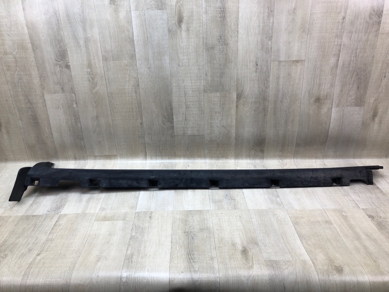 Накладка порога наружная правая ESCAPE 19 - 2020 C15FDOS Накладка порога наружная правая ESCAPE 19 - 2020 C15FDOS