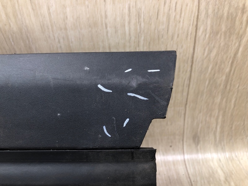 Накладка порога наружная правая ESCAPE 19 - 2020 C15FDOS Накладка порога наружная правая ESCAPE 19 - 2020 C15FDOS