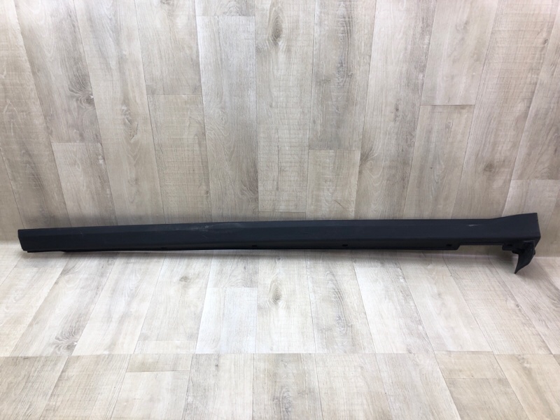 Запчасть накладка порога наружная левая KIA SORENTO UM 14- 2017 2.4 G4KJ 87751C6000 Б/У Накладка порога наружная левая KIA SORENTO UM 14- 2017 2.4 G4KJ 87751C6000 Б/У