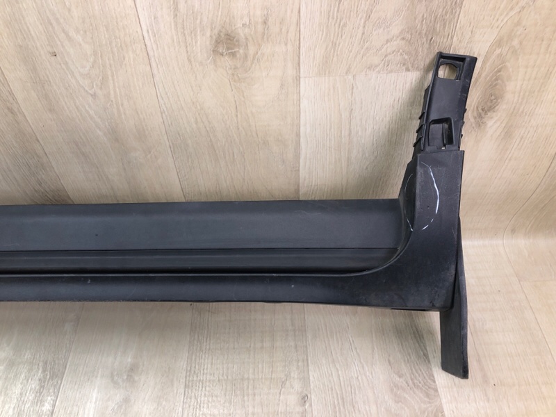 Накладка порога наружная левая ESCAPE 19 - 2020 C15FDOS