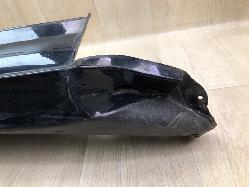 Накладка порога наружная правая FOCUS 10-18 Накладка порога наружная правая FOCUS 10-18